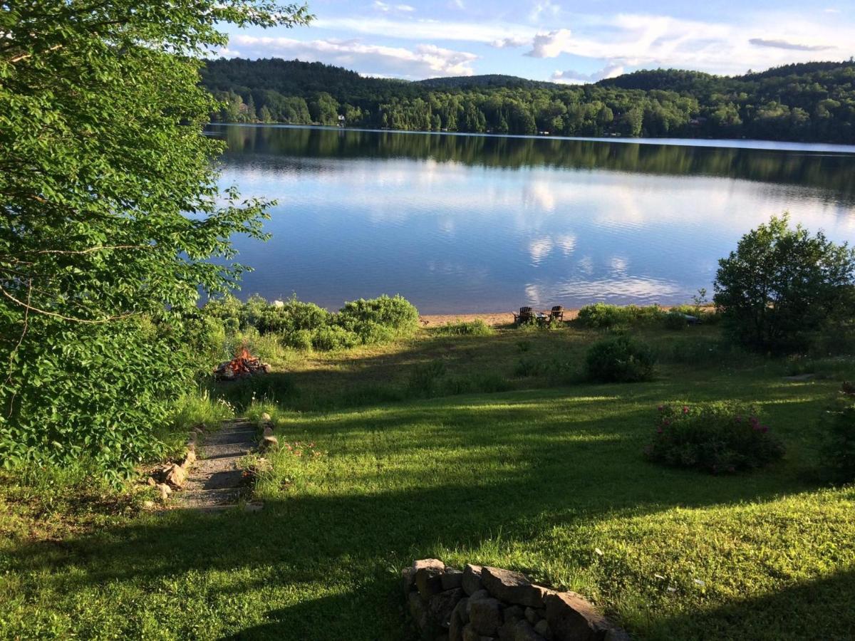 Le Lodge Du Lac Saint-Faustin Exterior foto