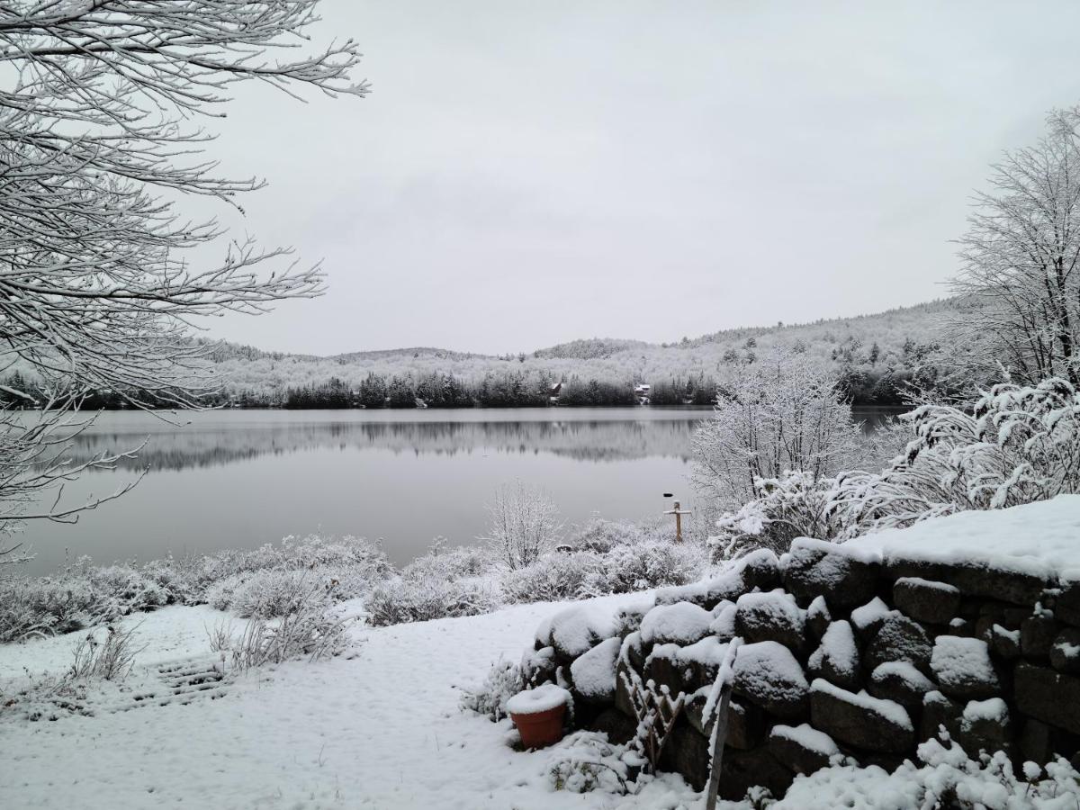 Le Lodge Du Lac Saint-Faustin Exterior foto